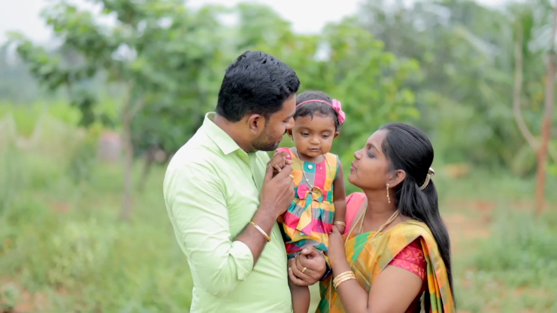 Family and baby portrait photography in Tirunelveli by Jeyam Graphics